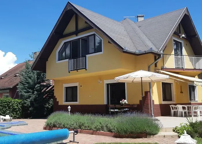 Schieszl 1 Lägenhet Zamárdi